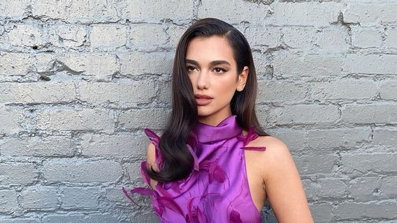 Dua Lipa Tuntut Media Inggris yang Tuding Dirinya Langgar Protokol COVID-19