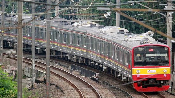  Mulai Besok, KRL Kembali Beroperasi Hingga Pukul 22.00 WIB