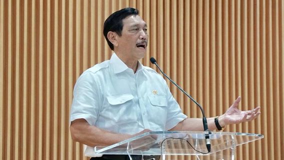 Luhut Pandjaitan: Semoga Tuhan <i>Meridhoi</i>, Vaksinasi Bakal Dimulai Akhir 2020