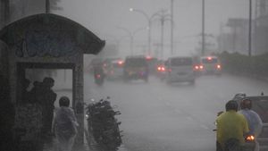 Prakiraan Cuaca Rabu 6 April: Jakarta Selatan Hujan Petir dan Bekasi-Tangerang Cerah