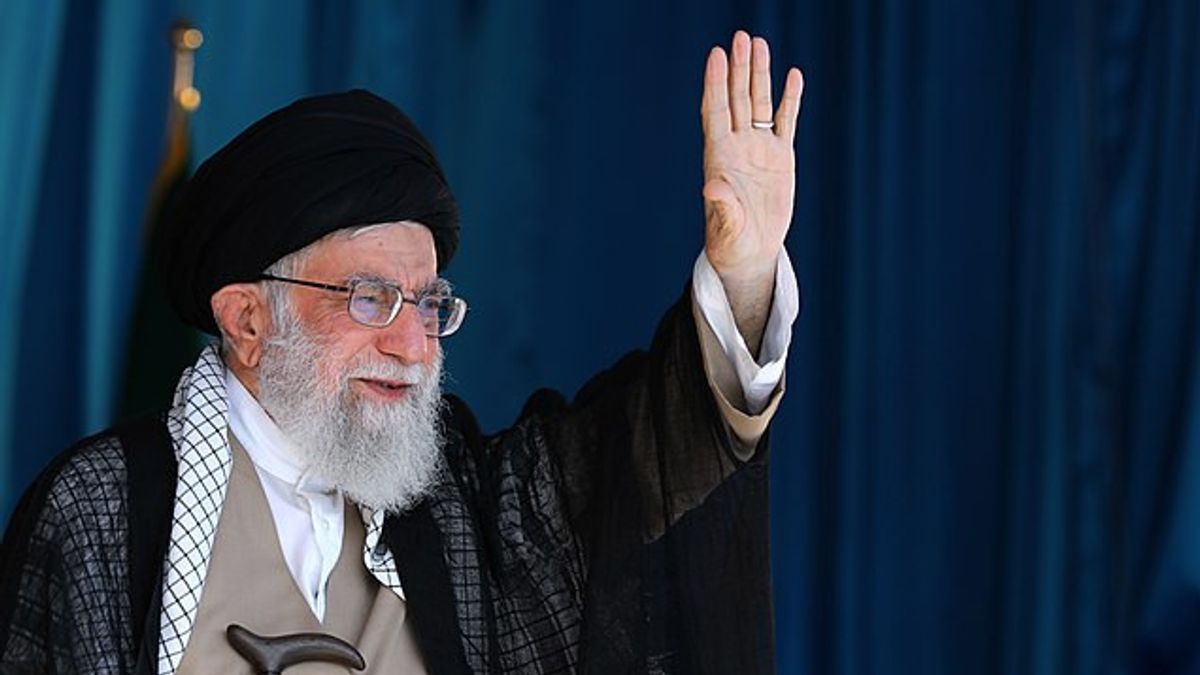 Khamenei: Amerika Hanya akan Puas Jika Iran Menyerah