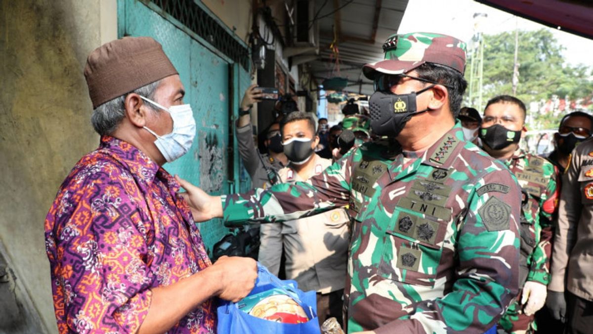 Panglima TNI: Daerah Pinggiran Jakarta Jadi Fokus Serbuan Vaksinasi