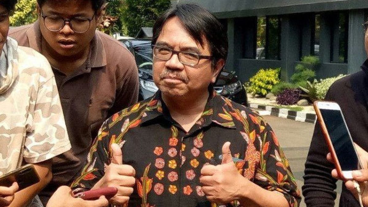 Sitting On The Case Of Ade Armando Being Sued By PDIP Rp200 Billion