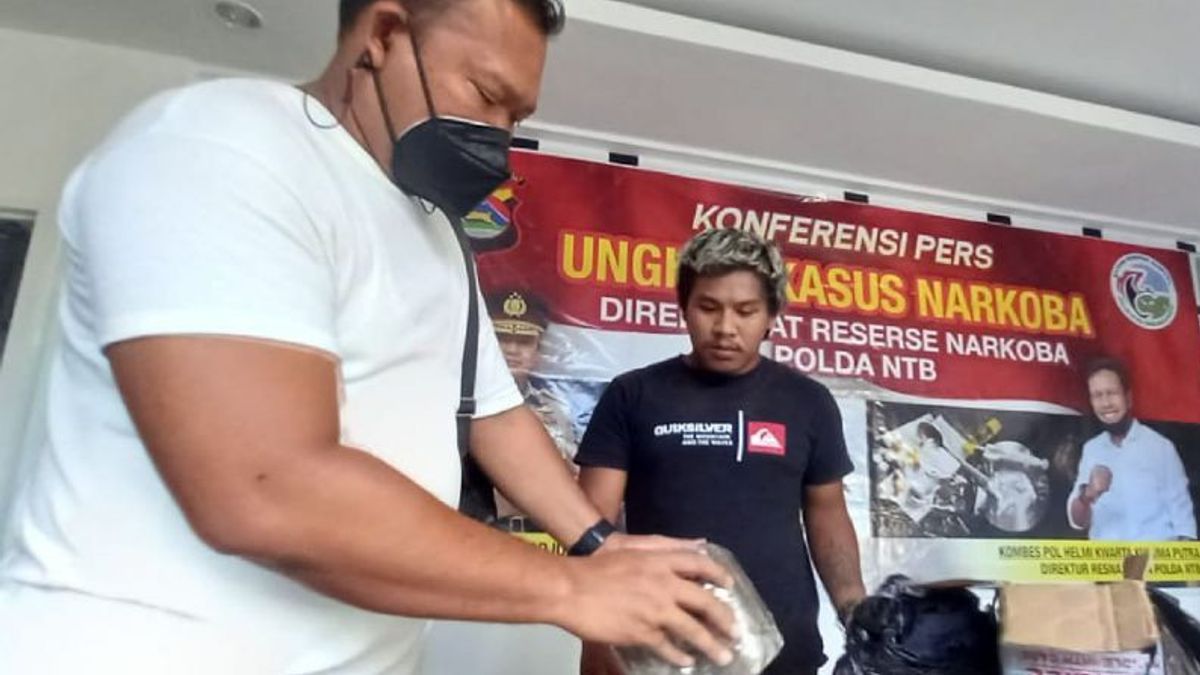Colis Sita De La Police 2 Kg De Marijuana Dans L’ouest De Lombok Expédition D’Aceh