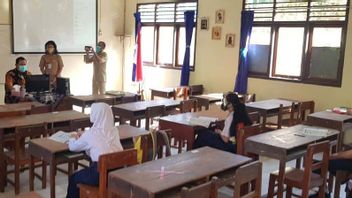 260 Ruang Belajar SD Hingga SMP di Garut Rusak Membahayakan Siswa