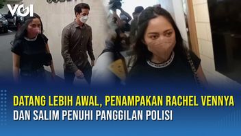 VIDEO: Arrived Early, Rachel Vennya Just Silently Responds To Calls For Quarantine Case Examination