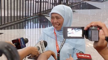 Hari Perdana Bertugas di TKN, Khofifah: Saya Diundang Ikut Debat Cawapres, Kebetulan di Jakarta