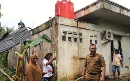 Angin Puting Beliung Terjang Bintan Kepri, 14 Rumah Rusak