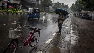 Prakiraan Cuaca BMKG Hari Ini: Sebagian Besar Wilayah Indonesia Hujan Ringan