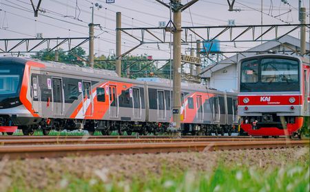 KAI Commuter Lakukan Uji Dinamis Sarana KRL Baru di Lintasan Bogor-Jakarta Kota