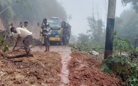 BMKG Ingatkan Masyarakat NTT Waspada Bibit Siklon Tropis 96S