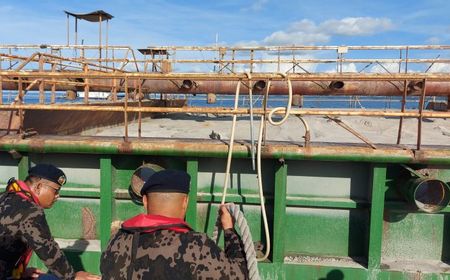 KKP: Keruk Pasir Laut Ilegal di Kepri Rugikan nNgara Rp223 Miliar