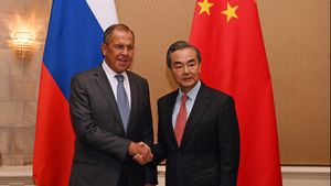 Bicara dengan Menlu Rusia, Wang Yi Pastikan Posisi Netral China Soal Ukraina