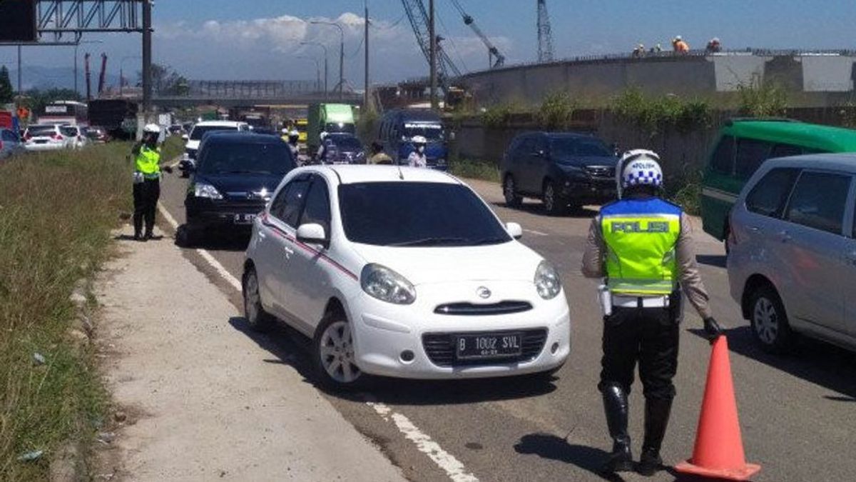 Halau Pemudik Motor Menerobos, Polisi Turunkan Personel Tambahan