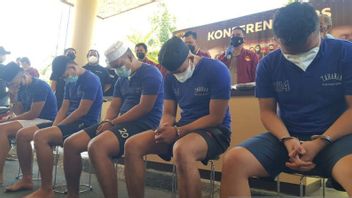 Carry On Tradition, 5 Seniors At PIP Semarang Hit And Kick 15 Cadets At Mess, 1 Person Dies