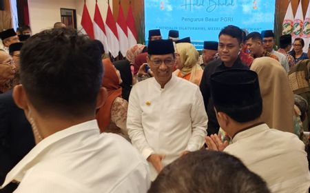 Hadiri Halal Bihalal PGRI, Ini Permintaan Heru Budi Hartono untuk Guru di Jakarta