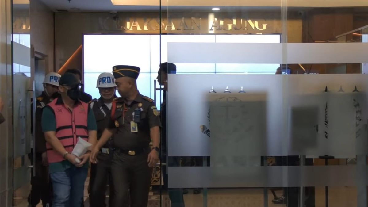 AGO Detains President Director Of PT Duta Sugar International After Arrested In Central Kalimantan