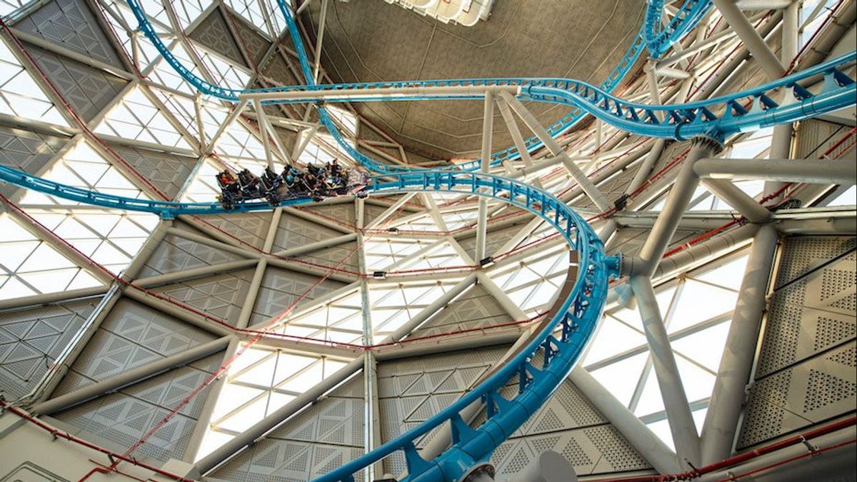 Roller Coaster Dubai Hills Mall Becomes The Fastest In The World Guinness World Record Version
