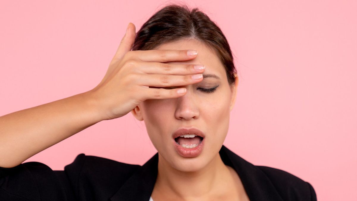 Often Considered Minor, 7 Causes of Frequent Eyelashes Falling that are Rarely Known