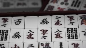 Mari Mengenal Apa Itu Mahjong yang Dimainkan Menteri Kehutanan Bersama Azis Wellang
