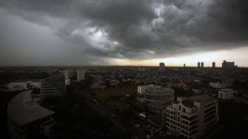 天気予報: ジャカルタの小雨と一部の都市で大雨
