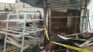 Piégé en incendie, des habitants de la ville de Bengkulu incendiés