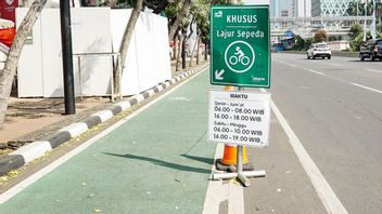 Note! C’est Le Plan De Dérivation Actuel Pendant Les Essais De Vélo De Route Jlnt à Kampung Melayu-Tanah Abang