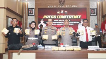 疑似巴胡惹兰停车车场,班贾尔警察逮捕了价值342亿印尼盾的毒品