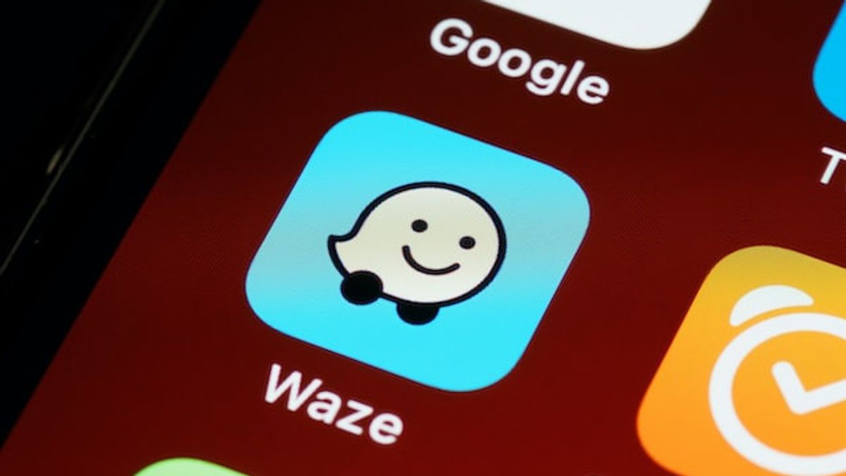 据报道，谷歌计划合并Waze和Maps团队