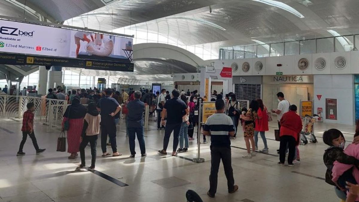 Penumpang Arus Balik di Bandara Kualanamanu Capai 14.632 Orang