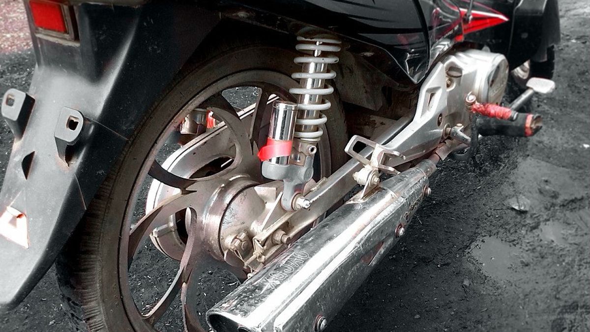 Causes And How To Overcome Motorcycle Brakes Are Not Simple