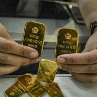 Harga Emas Antam Turun Lagi ke Rp2,769 Juta per Gram