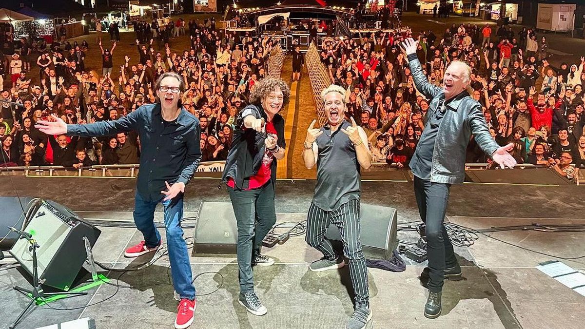 Mr. Big Completes Big Finish Tour In Romania With Simple Celebration