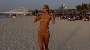 Model Hungaria, Viktoria, dan Mantan Pemain Southampton Graziano Pelle Nikmati Liburan Romantis di Dubai