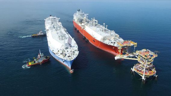 PGN Collaborates With Badak To Supply LNG To RU IV Cilacap