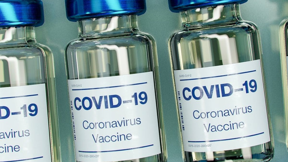 Lack Of Vaccine, North Korea Fights COVID With Antibiotics