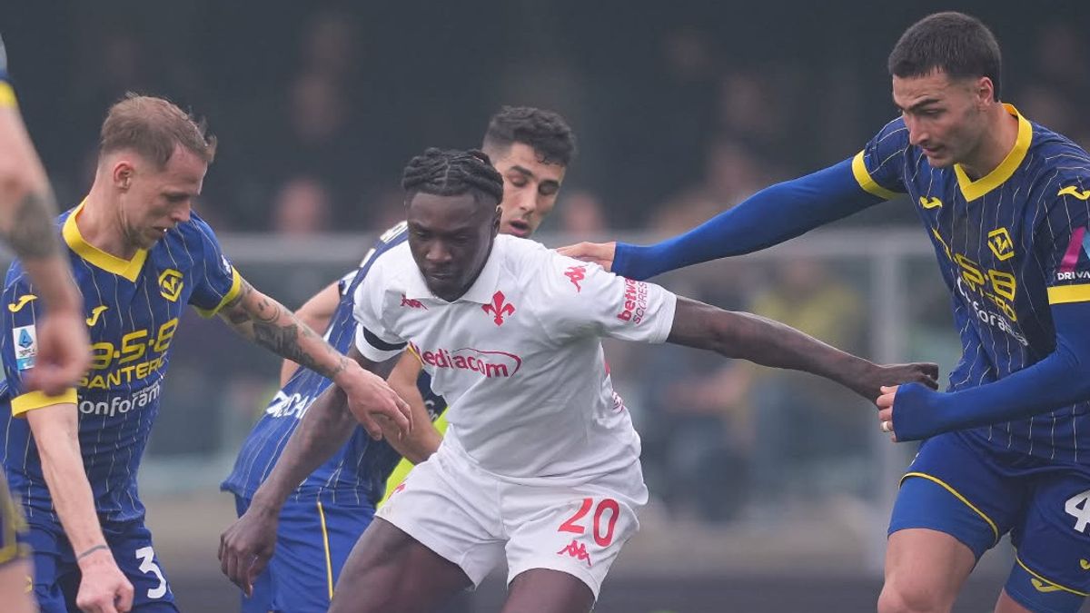 莫伊塞·凯恩(Moise Kean)因头部受伤而崩溃后住院