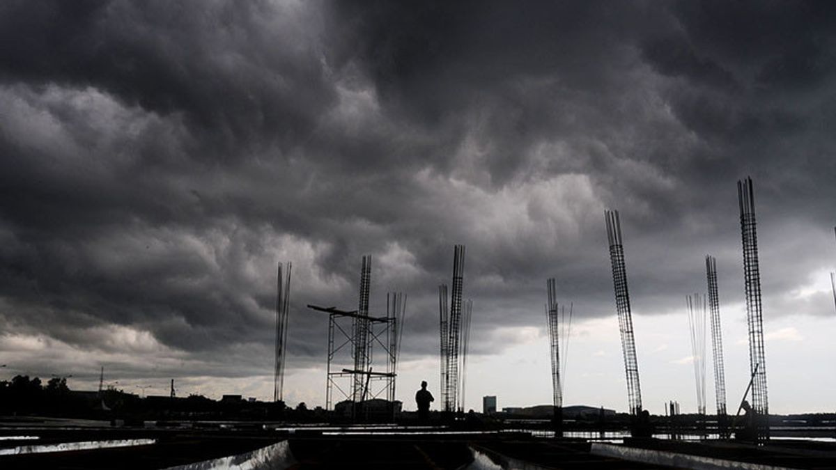 BMKG 天気予報: インドネシアのいくつかの州で大雨の可能性, 木曜日 2 9月