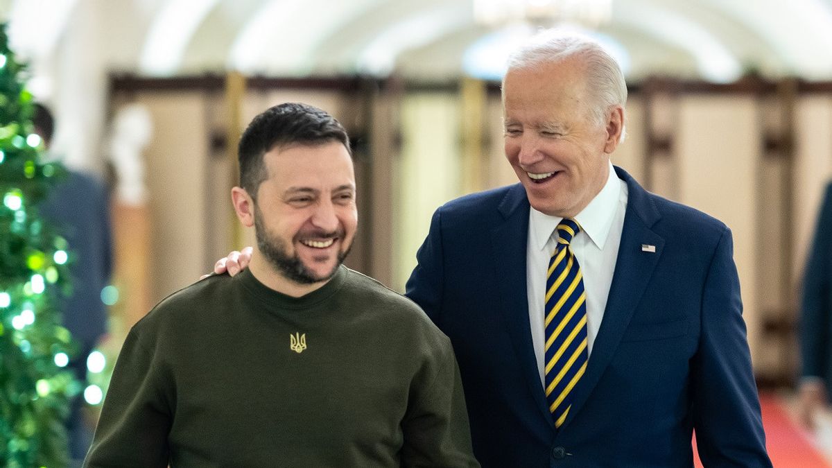 Accept President Zelensky's Visit, Joe Biden: Ukraine Has Fired Fighting