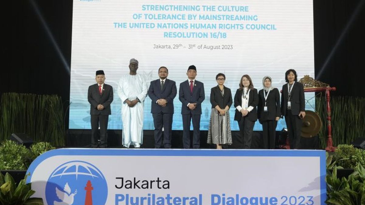 Foreign Minister Retno Invites The World To Fight Religious Intolerance