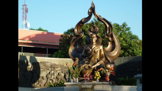 Monk Thich Quang Duc's Self-immolation And Malcolm Browne's Photo Changed Vietnam In History Today, June 11, 1963