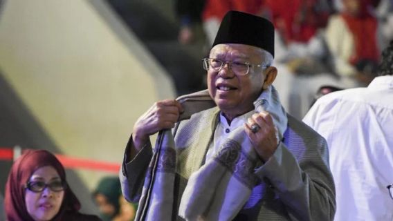 Se rapprocher à Kepri, le vice-président de Tarawih s’est tenu et a donné Tausiah à Al Uswah ce soir