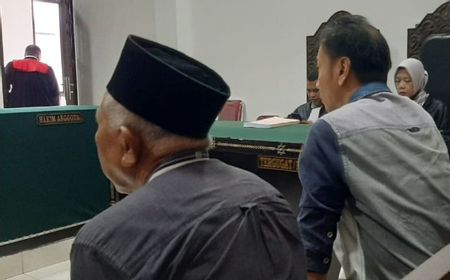 Jaksa Tuntut 2 Terdakwa Korupsi Disperindag Dompu 21 Bulan Penjara