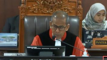 Wakil Ketua MK Heran Petahana Tak Cuti Sebelum PSU