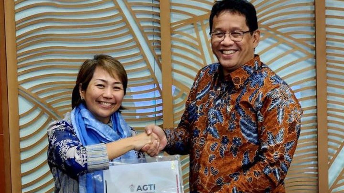 財務大臣のプルバヤがインドネシア衣料品・繊維協会の聴衆を迎えた、これが議論されたことです
