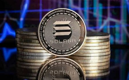 Harga Kripto SOL Naik 50% Dalam Sepekan, Cathie Wood: Ethereum Lebih Cepat Tapi Solana Jauh Lebih Unggul