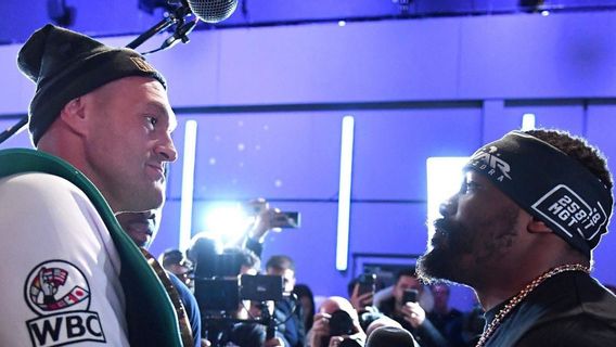 Derek Chisora dan Tyson Fury Janji Duel Habis-Habisan Akhir Pekan Ini