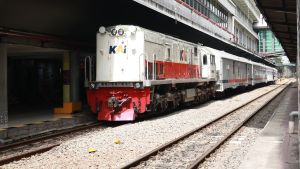 PLN Gandeng KAI, Elektrifikasi Jalur Kereta Api