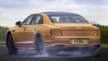 sortie du 10 septembre, la dernière piste de vol de Bentley est la même que le véhicule hybride que le Continental GT speed