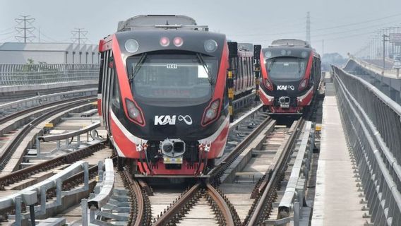 Asked To Test The Quality Of The Jabodebek LRT Roller, This Is What The Minister Of Industry Agus Gumiwang Said